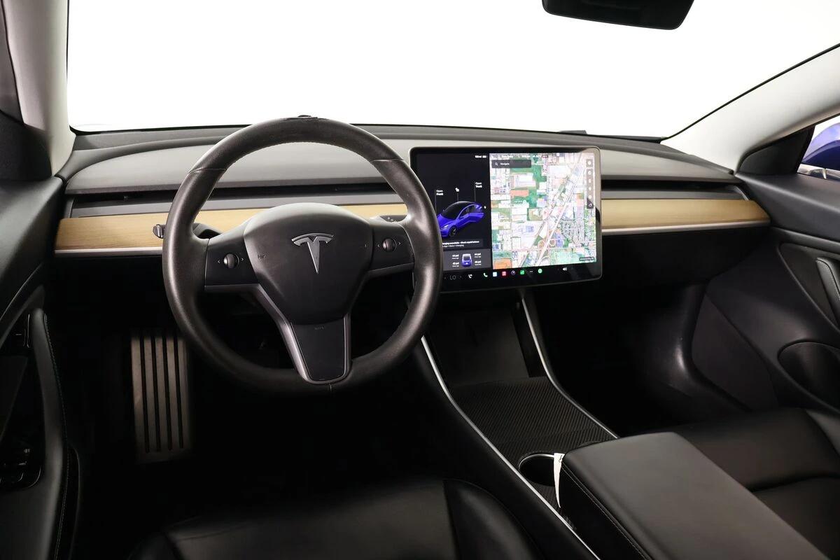 tesla model 3 2019 5YJ3E1EA1KF484691 image tesla model 3 2019 5YJ3E1EA1KF484691 image